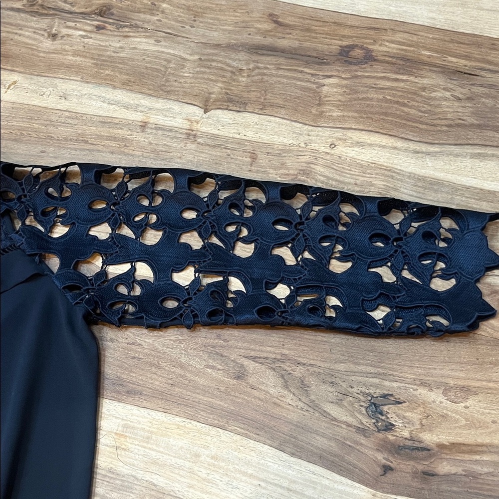 Loft Navy Lace Women's Top - Picture 5 of 9
